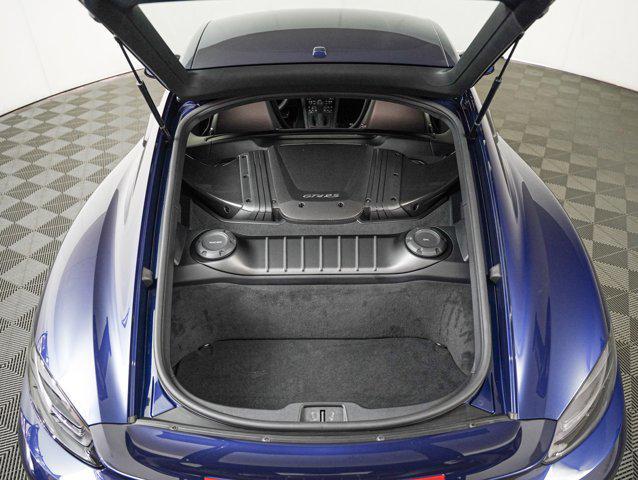 new 2025 Porsche 718 Cayman car