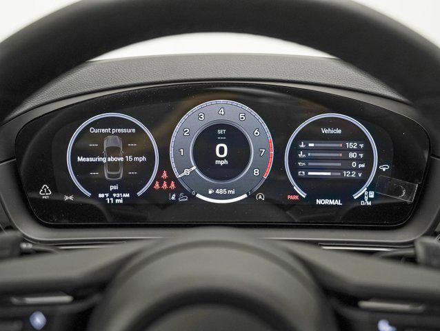 new 2025 Porsche Cayenne car, priced at $113,815