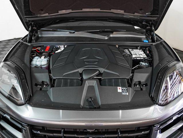 new 2025 Porsche Cayenne car, priced at $113,815