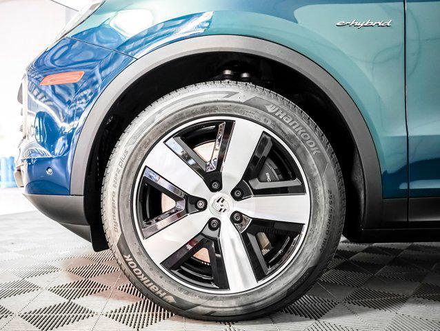 new 2025 Porsche Cayenne car, priced at $112,705