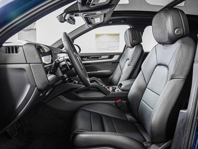 new 2025 Porsche Cayenne car, priced at $112,705
