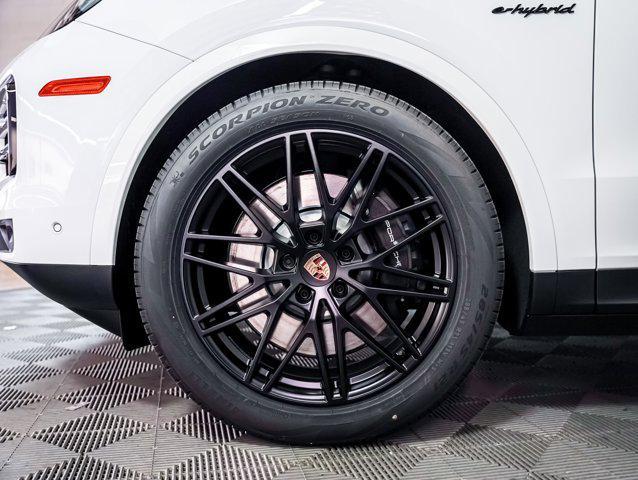 new 2025 Porsche Cayenne car, priced at $121,715
