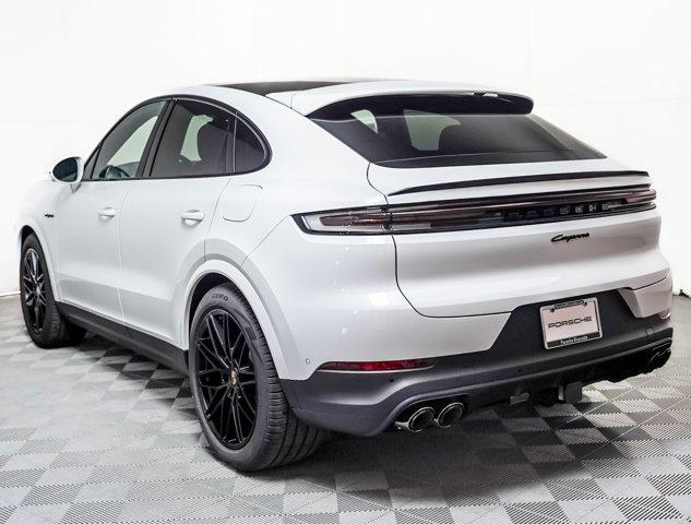 new 2025 Porsche Cayenne car, priced at $121,715
