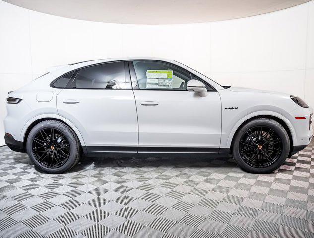 new 2025 Porsche Cayenne car, priced at $121,715