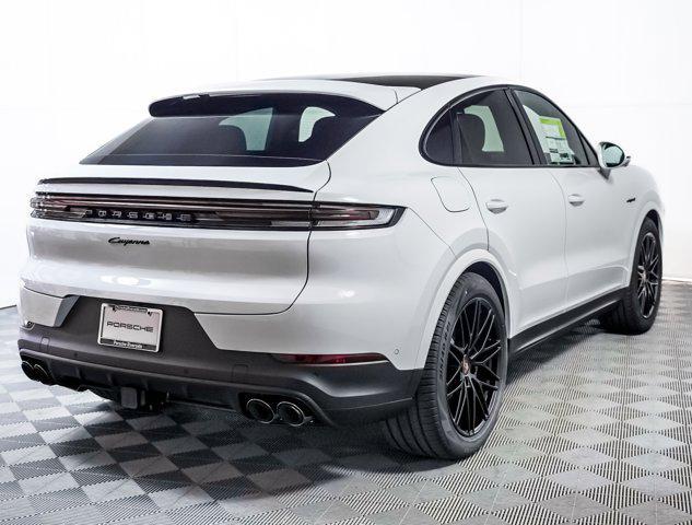 new 2025 Porsche Cayenne car, priced at $121,715