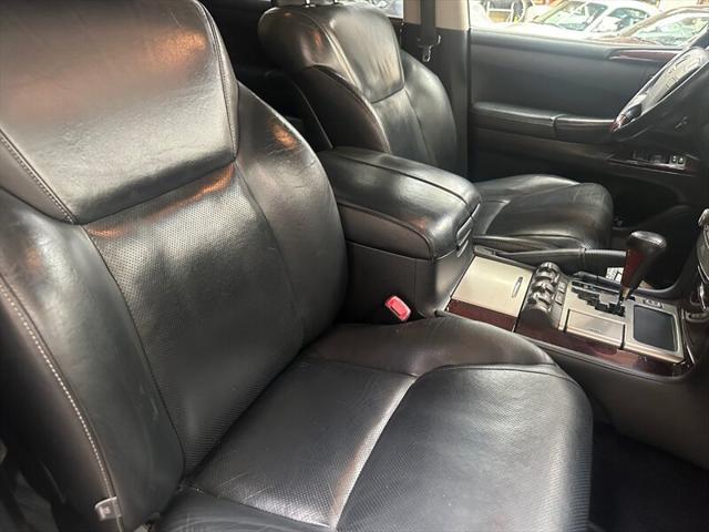 used 2013 Lexus LX 570 car, priced at $35,990