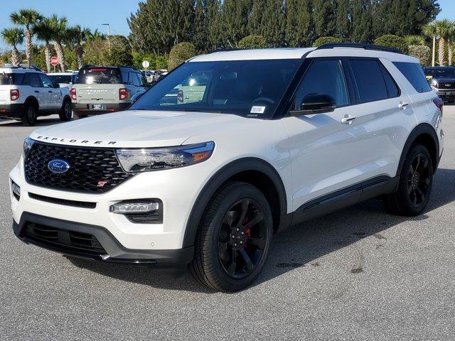 new 2024 Ford Explorer car, priced at $59,221