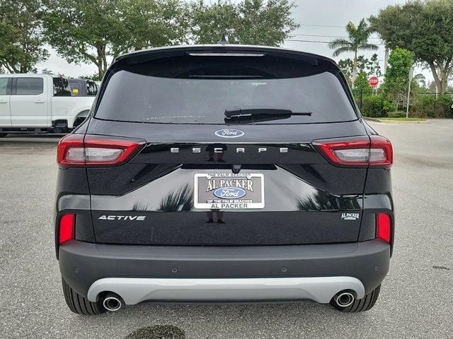 new 2025 Ford Escape car, priced at $30,695