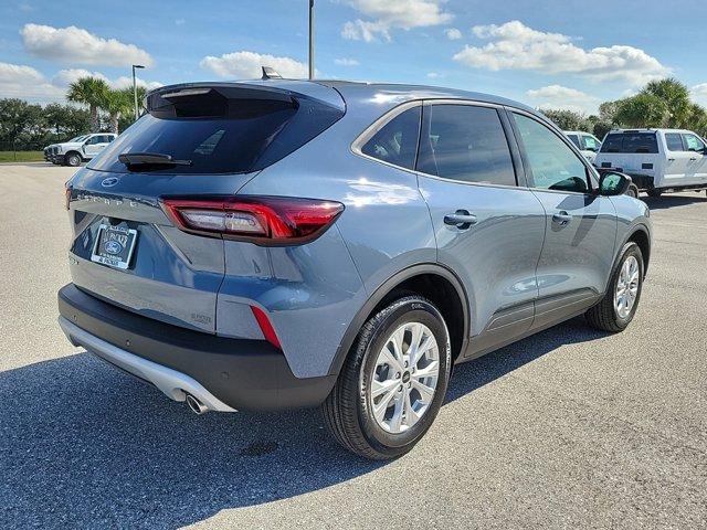 new 2025 Ford Escape car, priced at $30,325