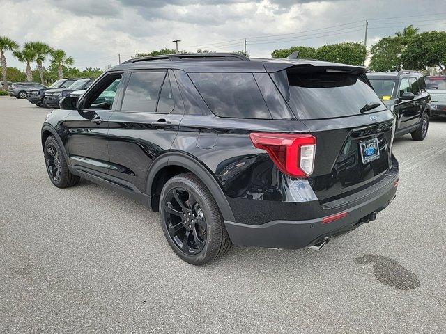 new 2024 Ford Explorer car, priced at $46,613