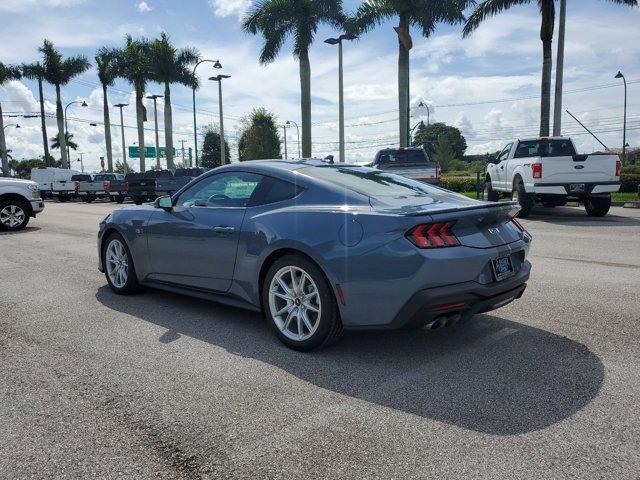 new 2024 Ford Mustang car