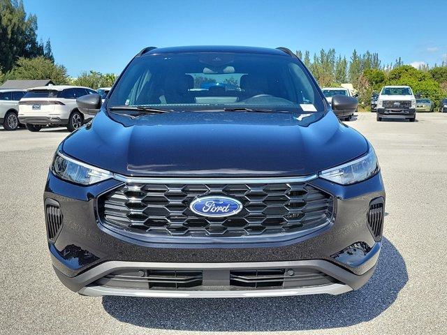 new 2025 Ford Escape car, priced at $30,865