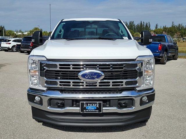 new 2024 Ford F-250 car, priced at $65,690