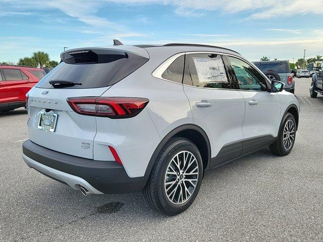 new 2025 Ford Escape car, priced at $40,923