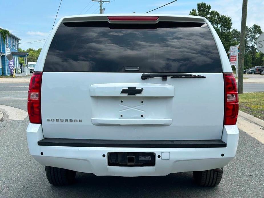 used 2014 Chevrolet Suburban car, priced at $8,970