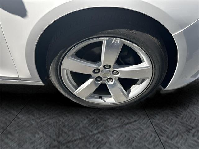 used 2015 Chevrolet Malibu car, priced at $11,895