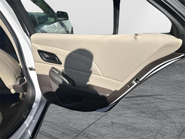 used 2015 Chevrolet Malibu car, priced at $11,895