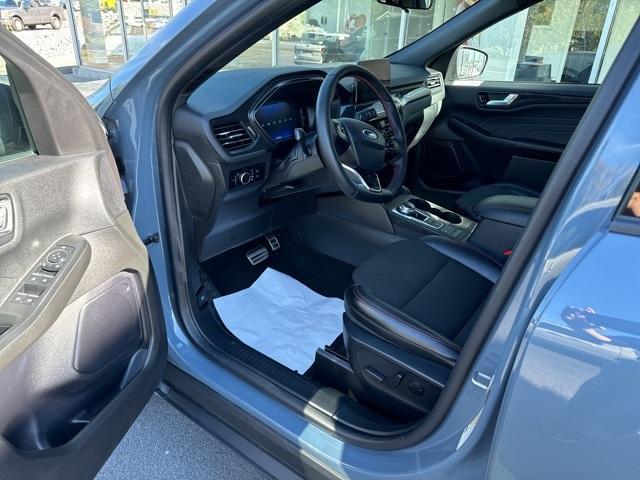 used 2024 Ford Escape car, priced at $27,908