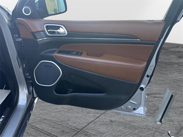 used 2020 Jeep Grand Cherokee car, priced at $29,530