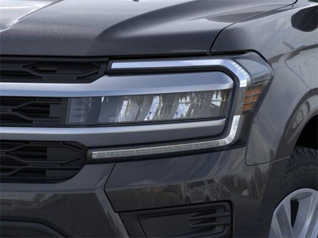 new 2024 Ford Expedition car, priced at $59,556