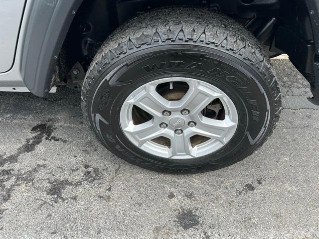 used 2018 Jeep Wrangler Unlimited car, priced at $23,995