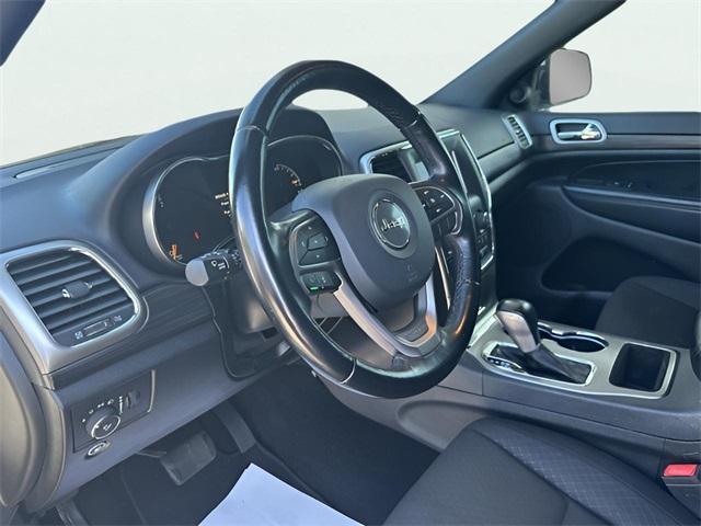 used 2021 Jeep Grand Cherokee car, priced at $20,554