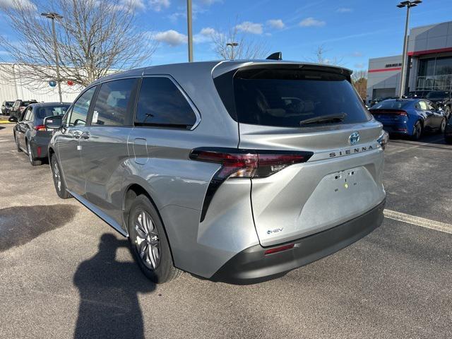 new 2025 Toyota Sienna car, priced at $40,895