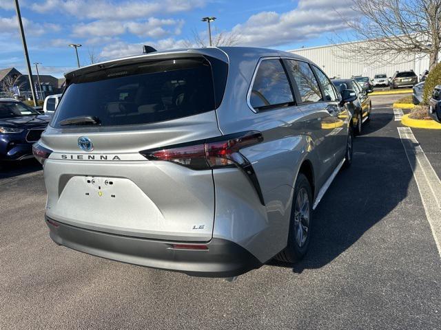 new 2025 Toyota Sienna car, priced at $40,895