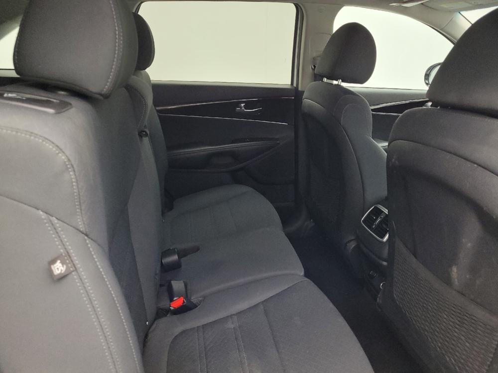 used 2020 Kia Sorento car, priced at $15,095