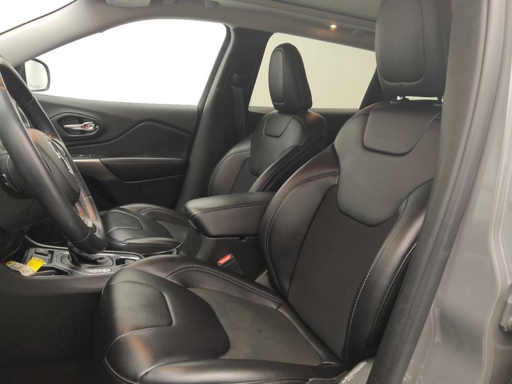 used 2019 Jeep Cherokee car, priced at $19,795