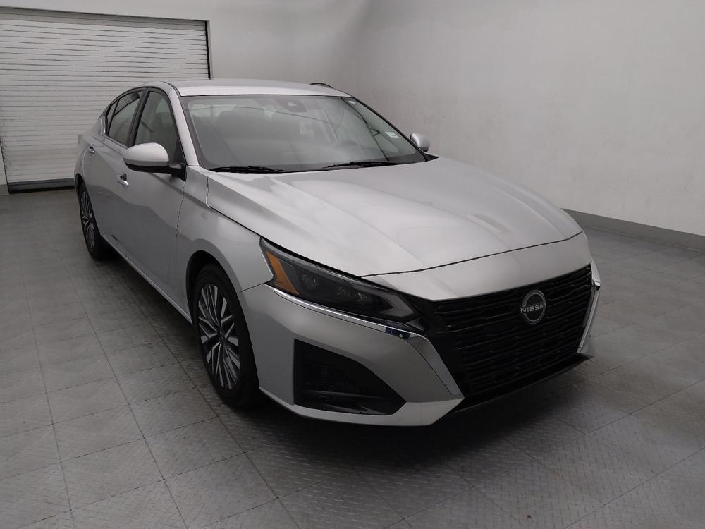 used 2023 Nissan Altima car, priced at $22,095