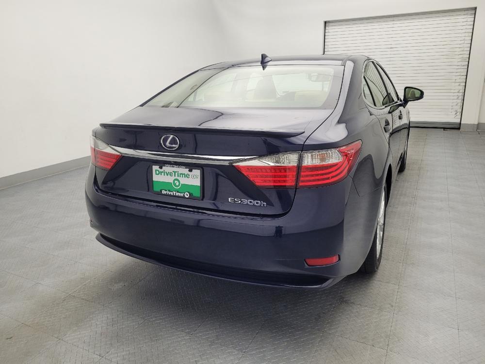 used 2015 Lexus ES 300h car, priced at $23,095