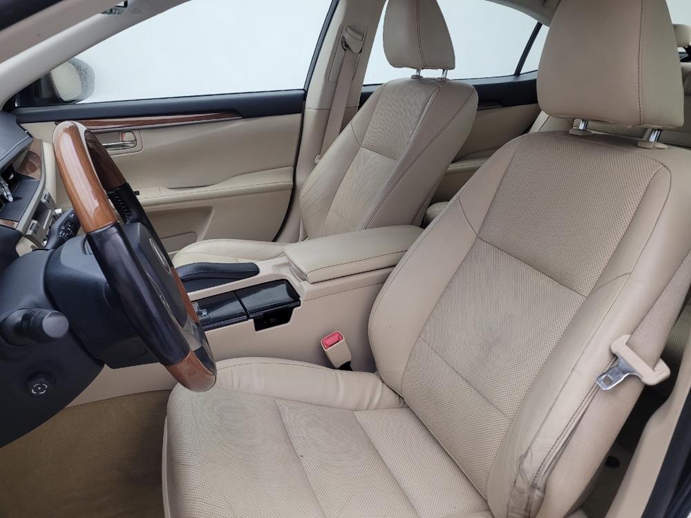 used 2015 Lexus ES 300h car, priced at $23,095