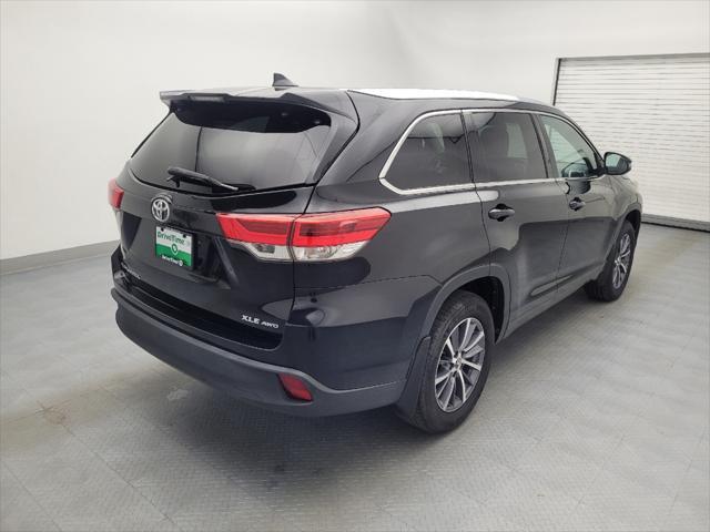 used 2018 Toyota Highlander car, priced at $25,295