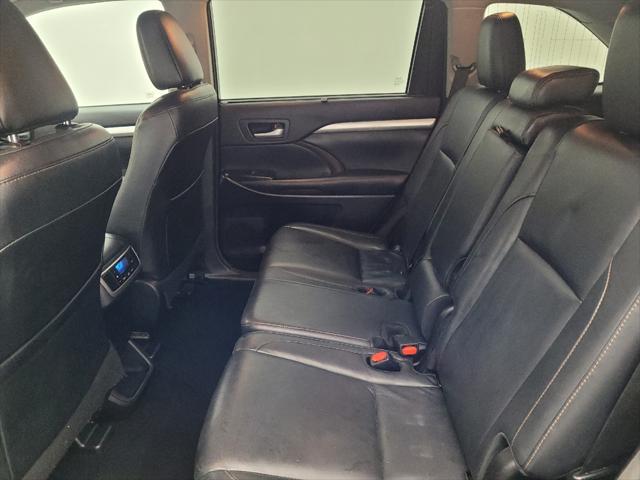 used 2018 Toyota Highlander car, priced at $25,295