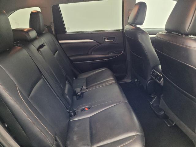 used 2018 Toyota Highlander car, priced at $25,295