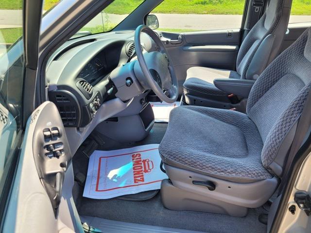used 2000 Dodge Caravan car, priced at $6,800