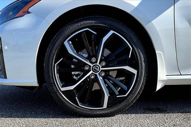 new 2025 Nissan Altima car, priced at $34,725