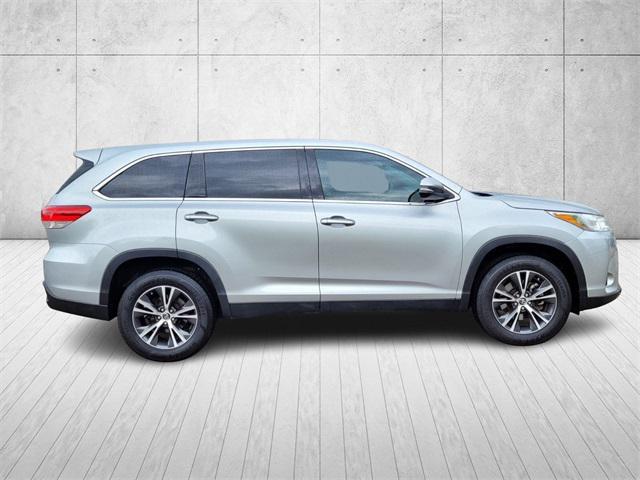 used 2019 Toyota Highlander car, priced at $20,728