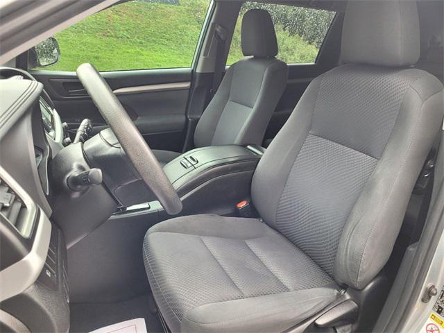 used 2019 Toyota Highlander car, priced at $20,728