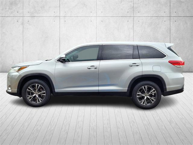 used 2019 Toyota Highlander car, priced at $20,728