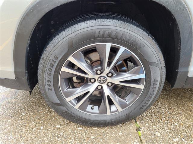 used 2019 Toyota Highlander car, priced at $20,728