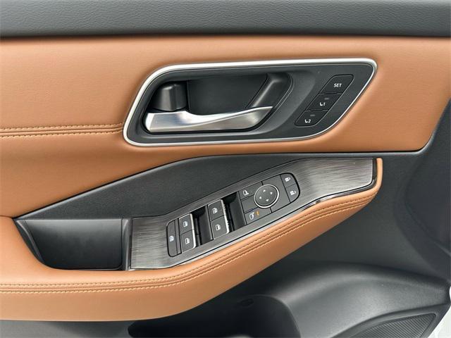 new 2025 Nissan Rogue car, priced at $43,795