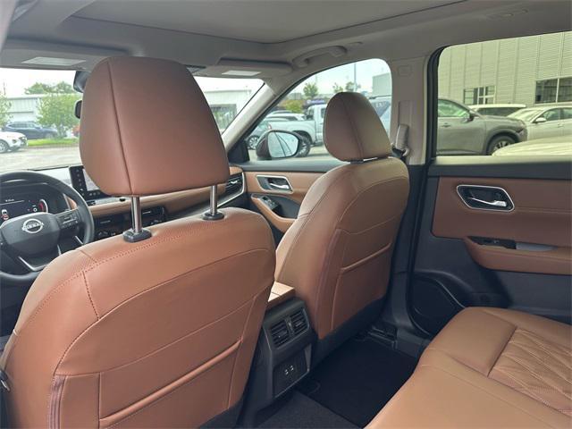 new 2025 Nissan Rogue car, priced at $43,795