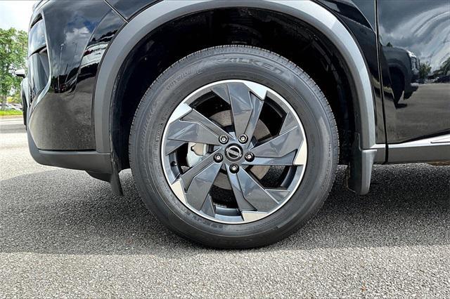 new 2025 Nissan Rogue car, priced at $30,531