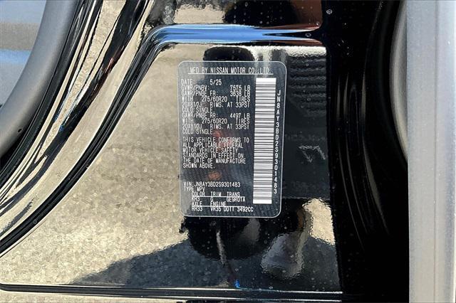 new 2025 Nissan Armada car, priced at $65,620