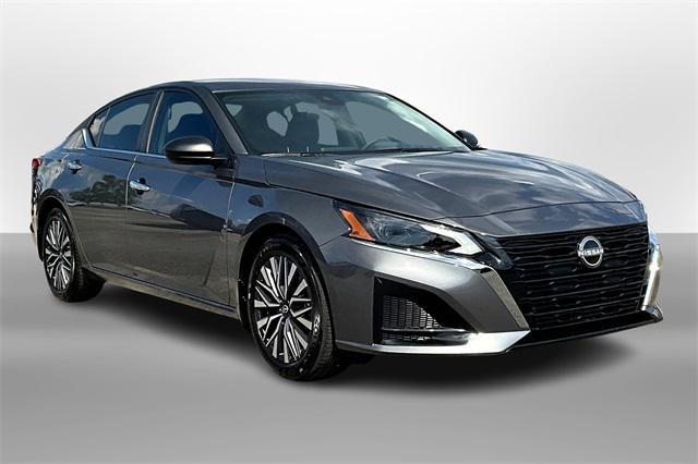 new 2025 Nissan Altima car, priced at $30,445