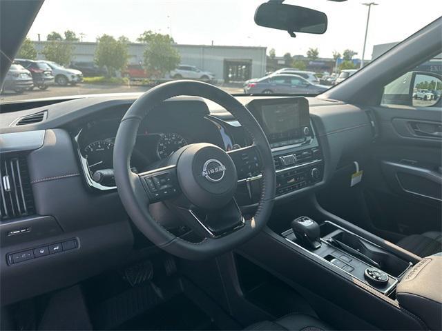 new 2025 Nissan Pathfinder car, priced at $46,675