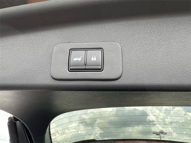 new 2025 Nissan Murano car, priced at $47,715