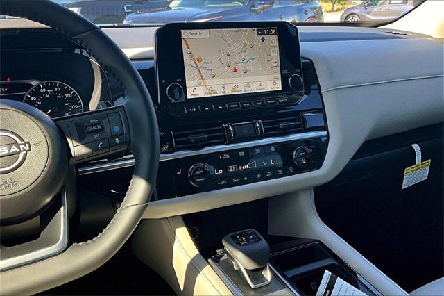 new 2025 Nissan Pathfinder car, priced at $37,027